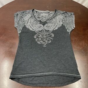 Maurices Charcoal Gray Paisley-Print Short Sleeve Tee with Stud Accents